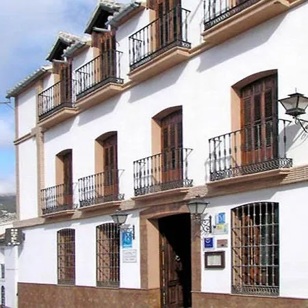 Hotel Casa Grande De 3*